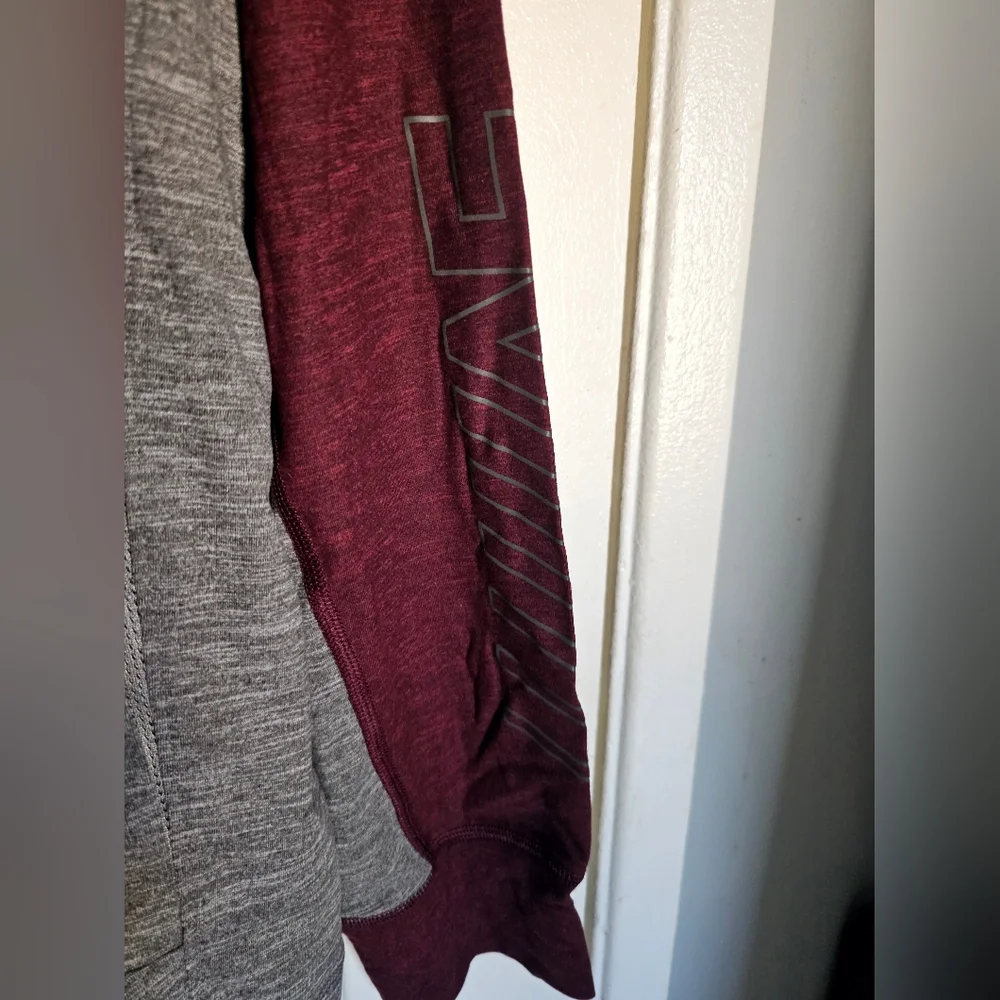 Men's Burgundy Gray Stretch Fabric Hoodie american eagle flex